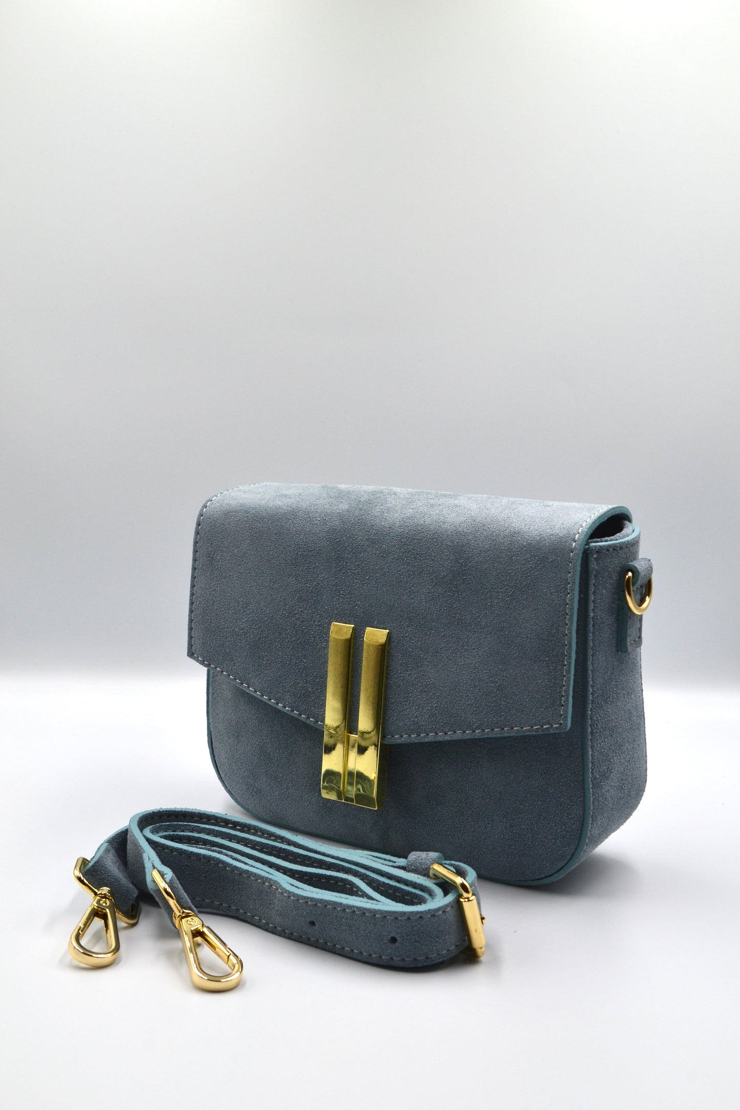 Borsa Capri